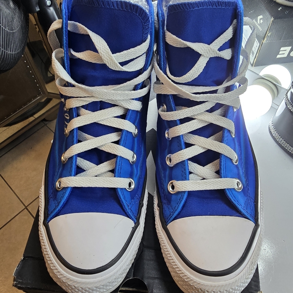 Converse Blue - Picture 4 of 6